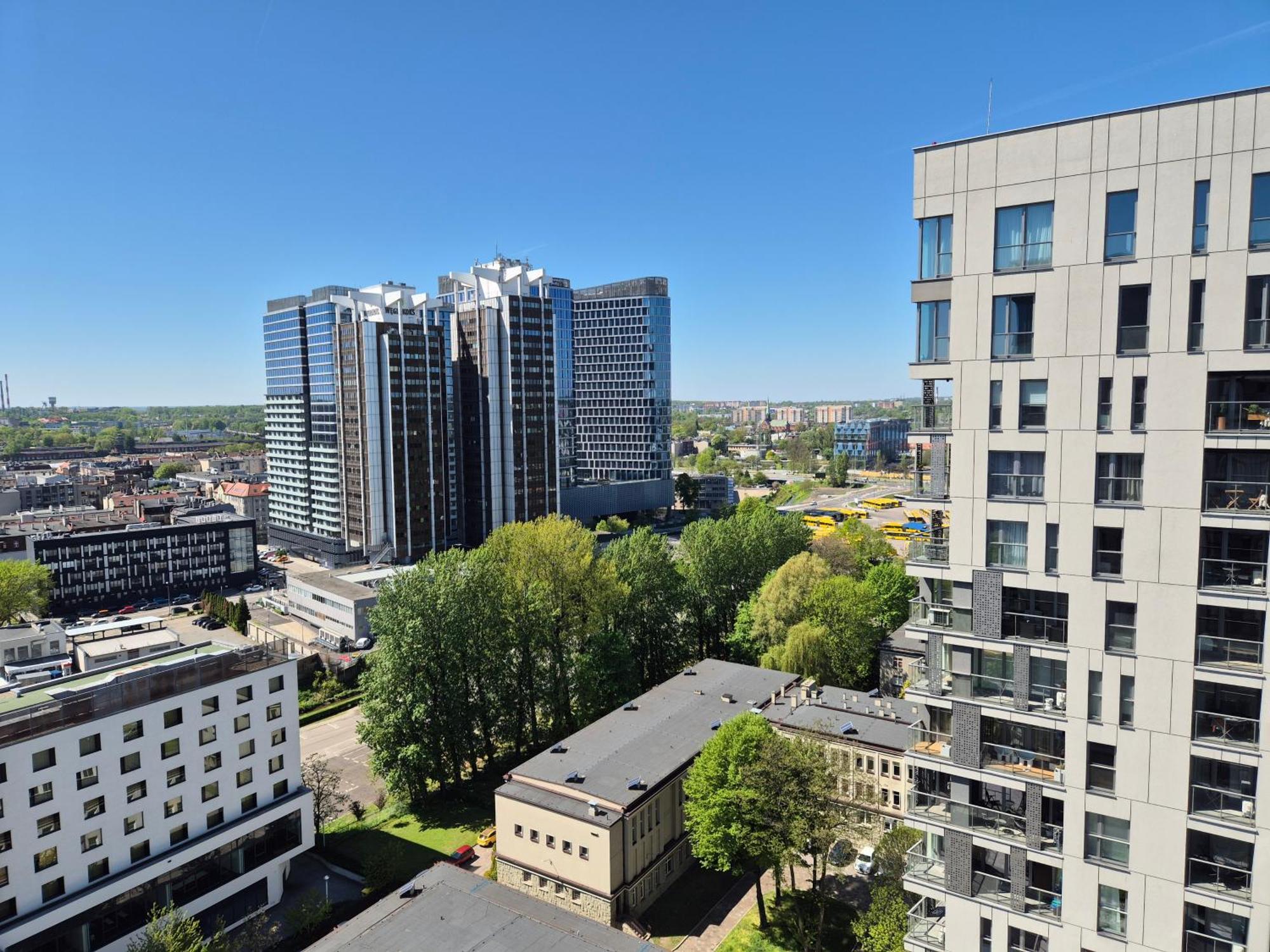15 Pietro Sokolska 30 Towers Apartments - New- Lux- Parking- Sauna- Gym- And Good View From 15Th Floor Katowice Eksteriør billede